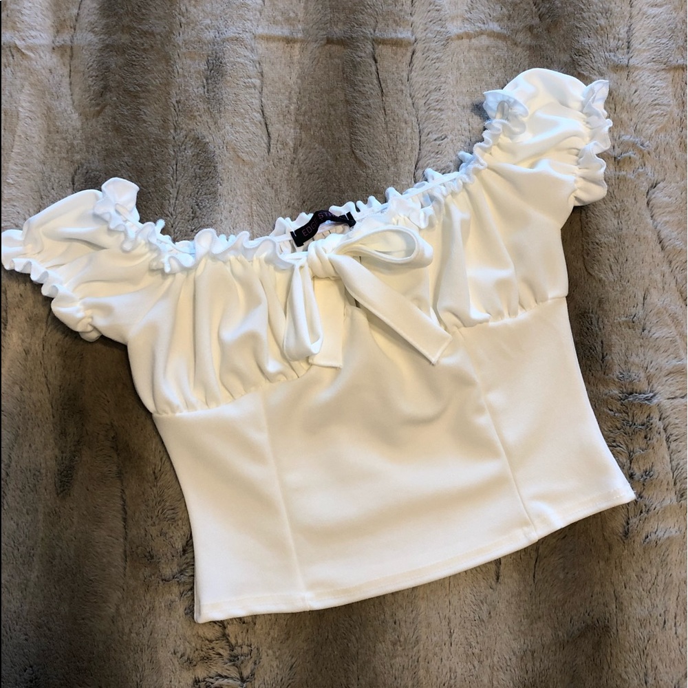 Boohoo White Off Shoulder Ruffle Crop Top